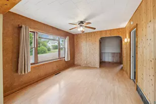 332 W Pine St, Washburn, WI 54891 - Photo 8