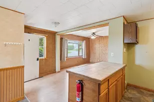 332 W Pine St, Washburn, WI 54891 - Photo 10