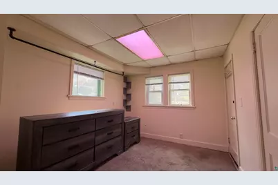 525 W 4th St, Duluth, MN 55806 - Photo 10