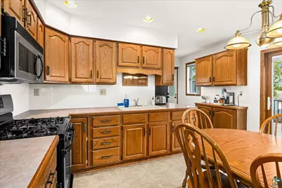 718 6th Ave, Two Harbors, MN 55616 - Photo 14