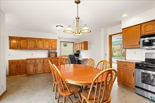 718 6th Ave, Two Harbors, MN 55616 - Photo 18