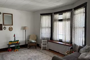 5817-19 W 8th St, Duluth, MN 55807 - Photo 2