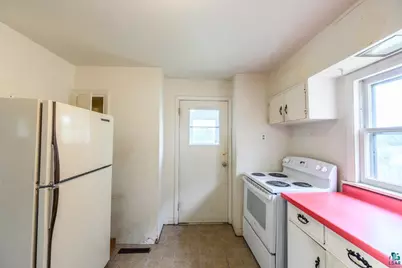 230 2nd St NW, Chisholm, MN 55719 - Photo 8
