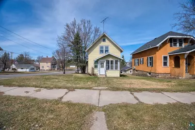 230 2nd St NW, Chisholm, MN 55719 - Photo 1