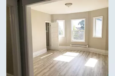 611 E 6th St, Duluth, MN 55805 - Photo 38