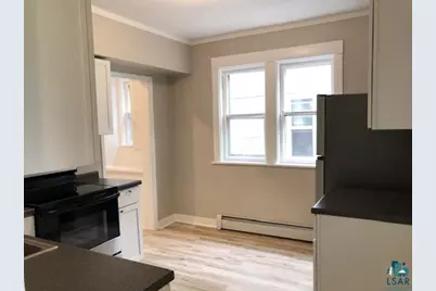 611 E 6th St, Duluth, MN 55805 - Photo 14