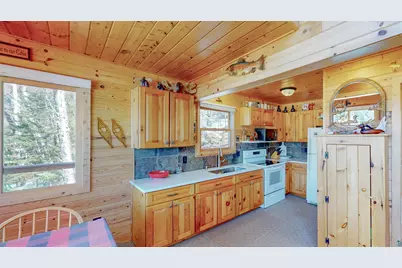 41 S Bearskin Rd, Grand Marais, MN 55604 - Photo 32