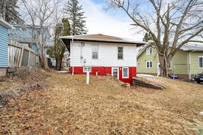 821 N 19th Ave E, Duluth, MN 55812 - Photo 26