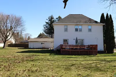111 W 3rd St, Washburn, WI 54891 - Photo 28