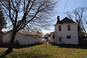 111 W 3rd St, Washburn, WI 54891 - Photo 26