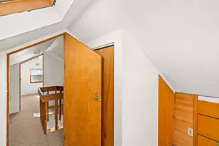 2624 W 10th St, Duluth, MN 55806 - Photo 12