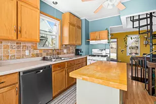 2624 W 10th St, Duluth, MN 55806 - Photo 8