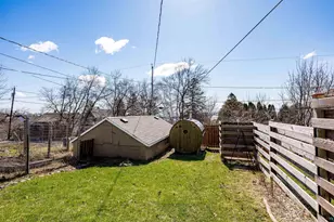 2624 W 10th St, Duluth, MN 55806 - Photo 24
