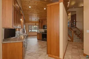 3977 Lavaque Rd, Hermantown, MN 55811 - Photo 6
