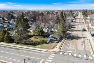 429 S 4th Ave E, Ely, MN 55731 - Photo 6
