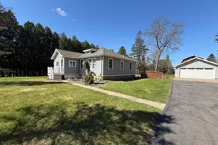 4777 1st Ave, Hibbing, MN 55746 - Photo 2