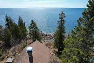 4526 Cascade Beach Rd, Lutsen, MN 55612 - Photo 12