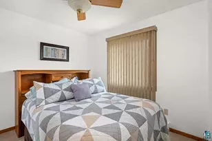 517 N Arlington Ave, Duluth, MN 55811 - Photo 20