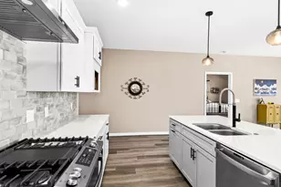 219 Coffee Creek Blvd, Duluth, MN 55811 - Photo 10