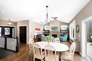 510 Crystal Dr, Duluth, MN 55811 - Photo 10