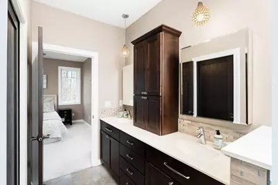 510 Crystal Dr, Duluth, MN 55811 - Photo 24