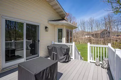 4809 Oak Ridge Dr, Hermantown, MN 55811 - Photo 6