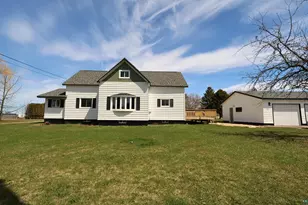 2102 E Main St, Ashland, WI 54806 - Photo 2