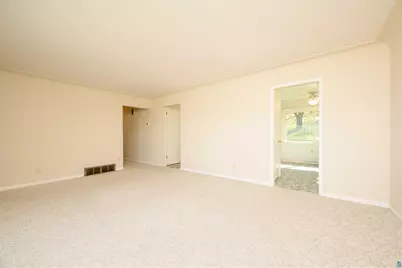 3714 Woodland Ave, Duluth, MN 55803 - Photo 8