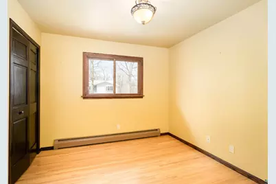 330 E Faribault St, Duluth, MN 55803 - Photo 20