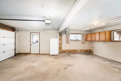 330 E Faribault St, Duluth, MN 55803 - Photo 42