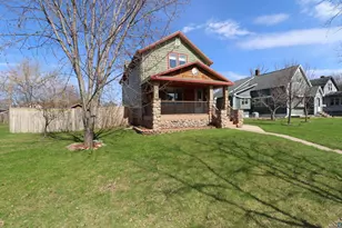 908 6th Ave W, Ashland, WI 54806 - Photo 34
