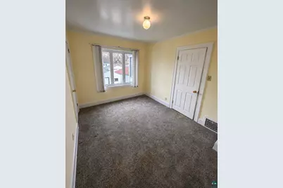 4311 4th St W, Duluth, MN 55807 - Photo 10