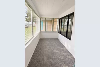 4311 4th St W, Duluth, MN 55807 - Photo 2