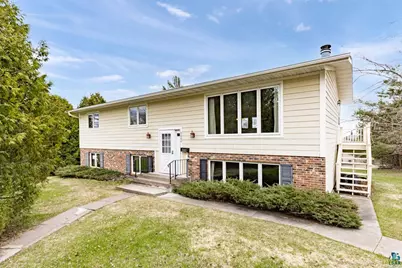 5002 Peabody St, Duluth, MN 55803 - Photo 1