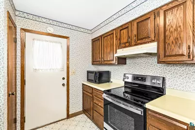 5002 Peabody St, Duluth, MN 55803 - Photo 14