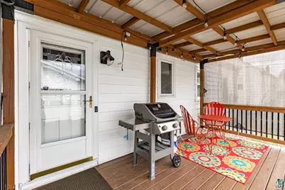 4823 Peabody St, Duluth, MN 55804 - Photo 36