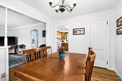 4823 Peabody St, Duluth, MN 55804 - Photo 10