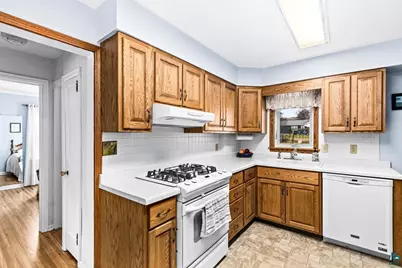 4823 Peabody St, Duluth, MN 55804 - Photo 14