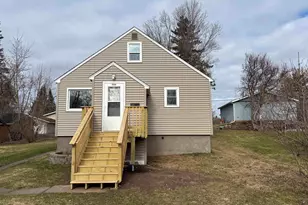 506 Midway Ave, Proctor, MN 55810 - Photo 2