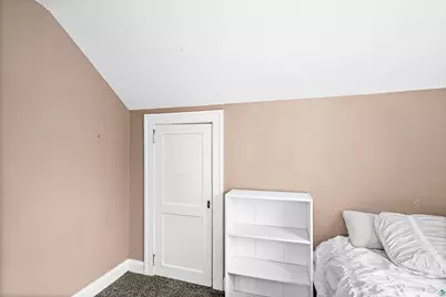 2352 Pershing St, Duluth, MN 55811 - Photo 24
