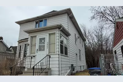 3823 W 6th St, Duluth, MN 55807 - Photo 2