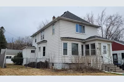 3823 W 6th St, Duluth, MN 55807 - Photo 1