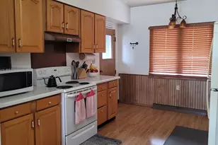 3823 W 6th St, Duluth, MN 55807 - Photo 8
