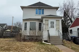 3823 W 6th St, Duluth, MN 55807 - Photo 2
