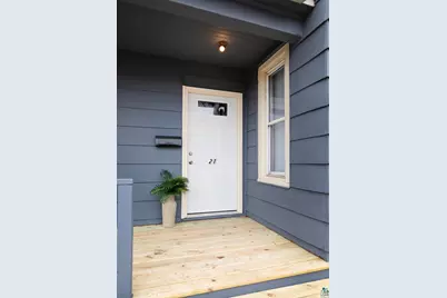 21 N 29th Ave W, Duluth, MN 55806 - Photo 2