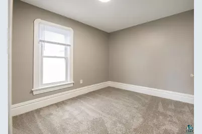 21 N 29th Ave W, Duluth, MN 55806 - Photo 14