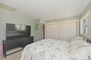 2538 E Garrison Rd, Superior, WI 54836 - Photo 14