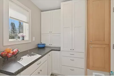 2538 E Garrison Rd, Superior, WI 54836 - Photo 6