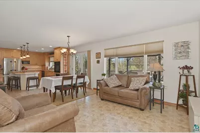 2538 E Garrison Rd, Superior, WI 54836 - Photo 12