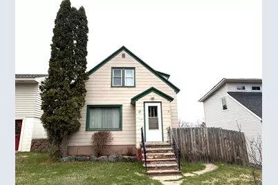 37 E Boundary St, Ely, MN 55731 - Photo 2